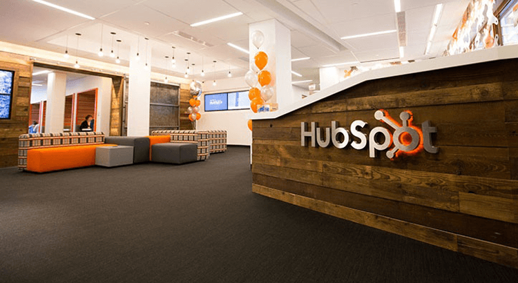 hubspot ferramenta de automação de marketing
